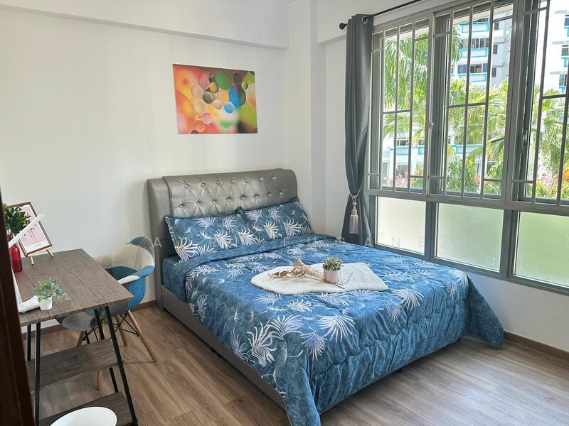 33 Pasir Ris Street 72
