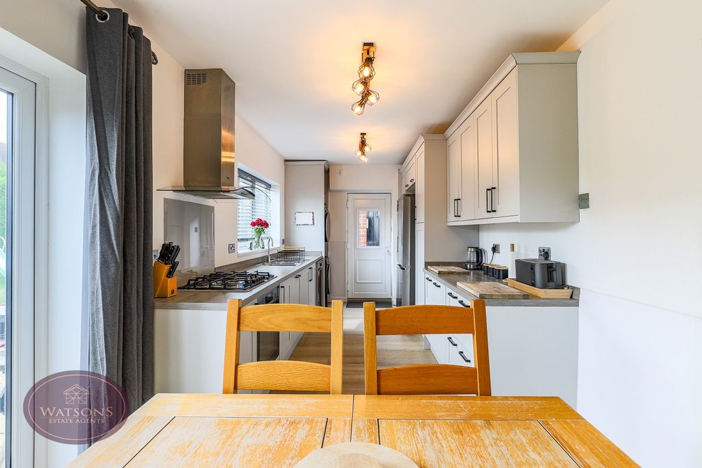 Additional image 5 of 3 bed semi-detached house for saleManor Road, Eastwood, Nottingham NG16