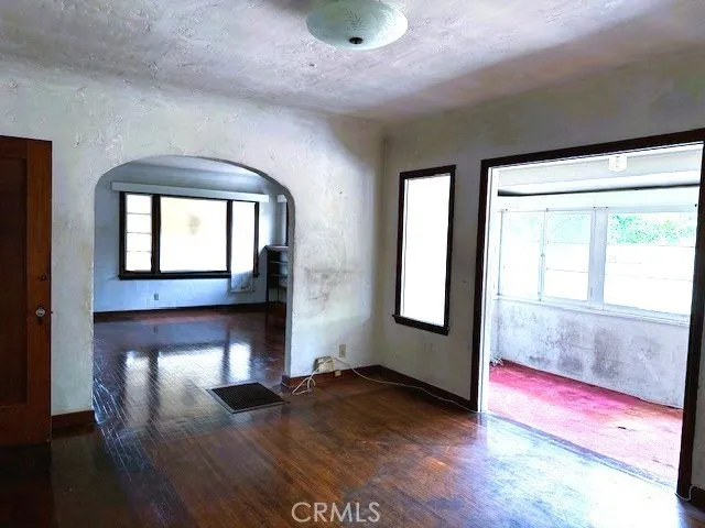 Additional image 26 of 9432 S Hobart Boulevard, Los Angeles, CA 90047