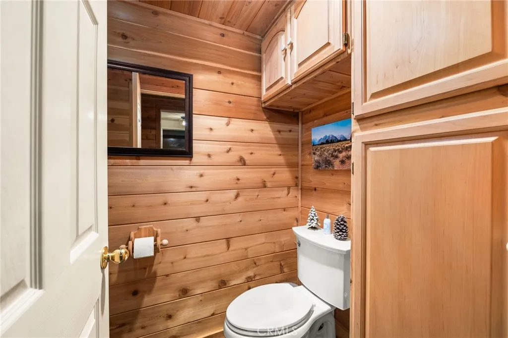 Additional image 31 of 1 Sunny Slope Dr, Running Springs, CA 92382