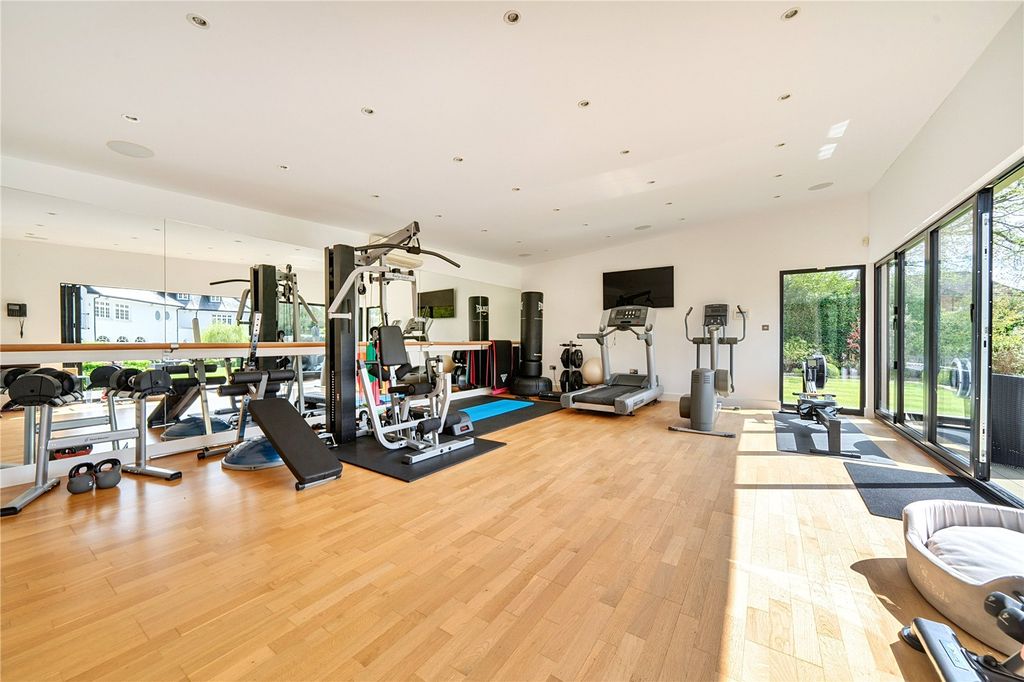 Additional image 20 of 6 bed detached house for salePriory Drive, Stanmore HA7