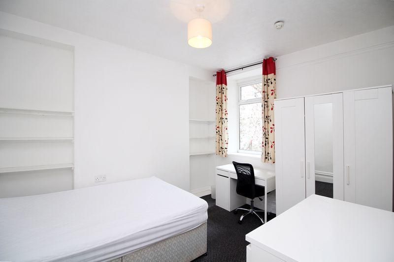 Additional image 6 of Room to rentRoom 6, 4 Stow Hill, Pontypridd CF37