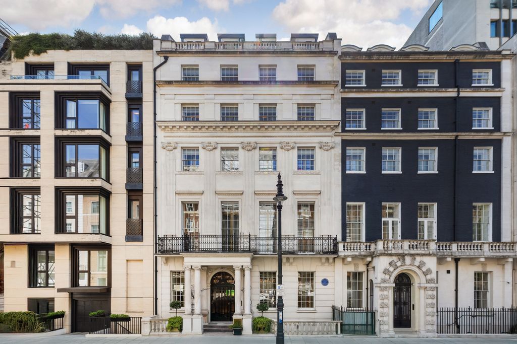Additional image 25 of 9 bed flat to rentStanhope Gate, Mayfair, London W1K, United Kingdom