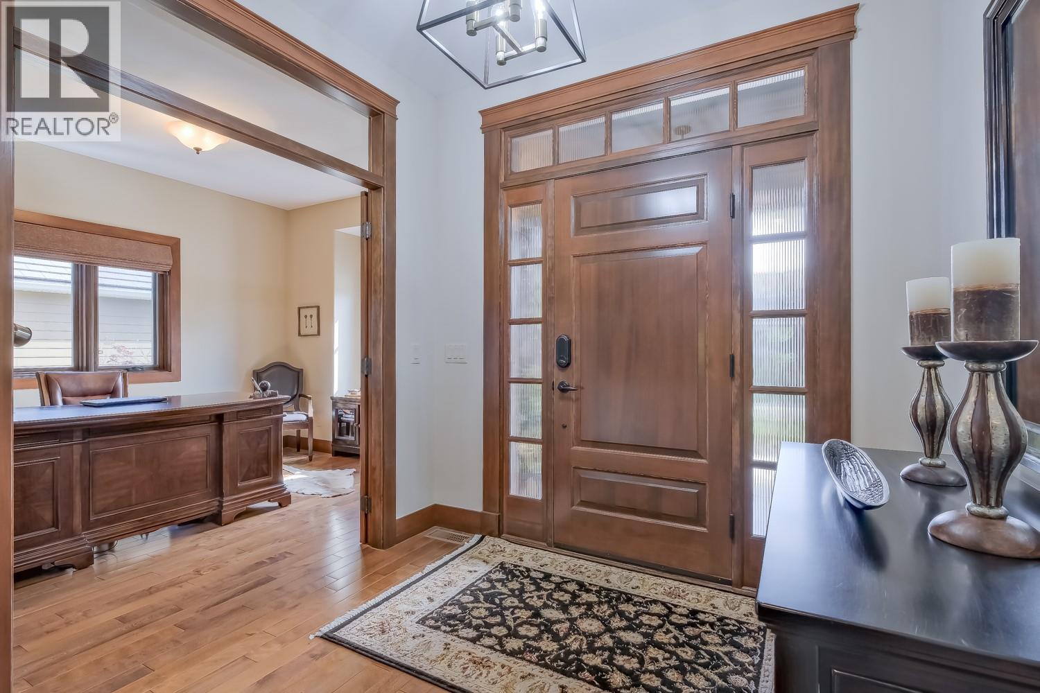 Additional image 3 of 137-4450 Gordon Drive, Kelowna, BC, V1W1T1