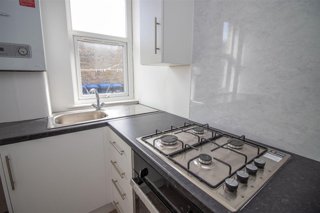 Additional image 13 of 2 bed flat for sale6/1 Rosevale Street, Hawick TD9