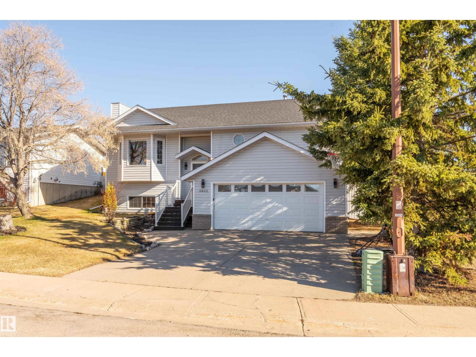 Additional image 3 of 3802 54 Avenue, Cold Lake, AB, T9M2B1