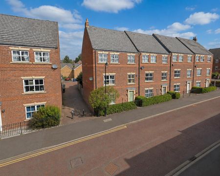 Featherstone Grove, Newcastle Upon Tyne NE3