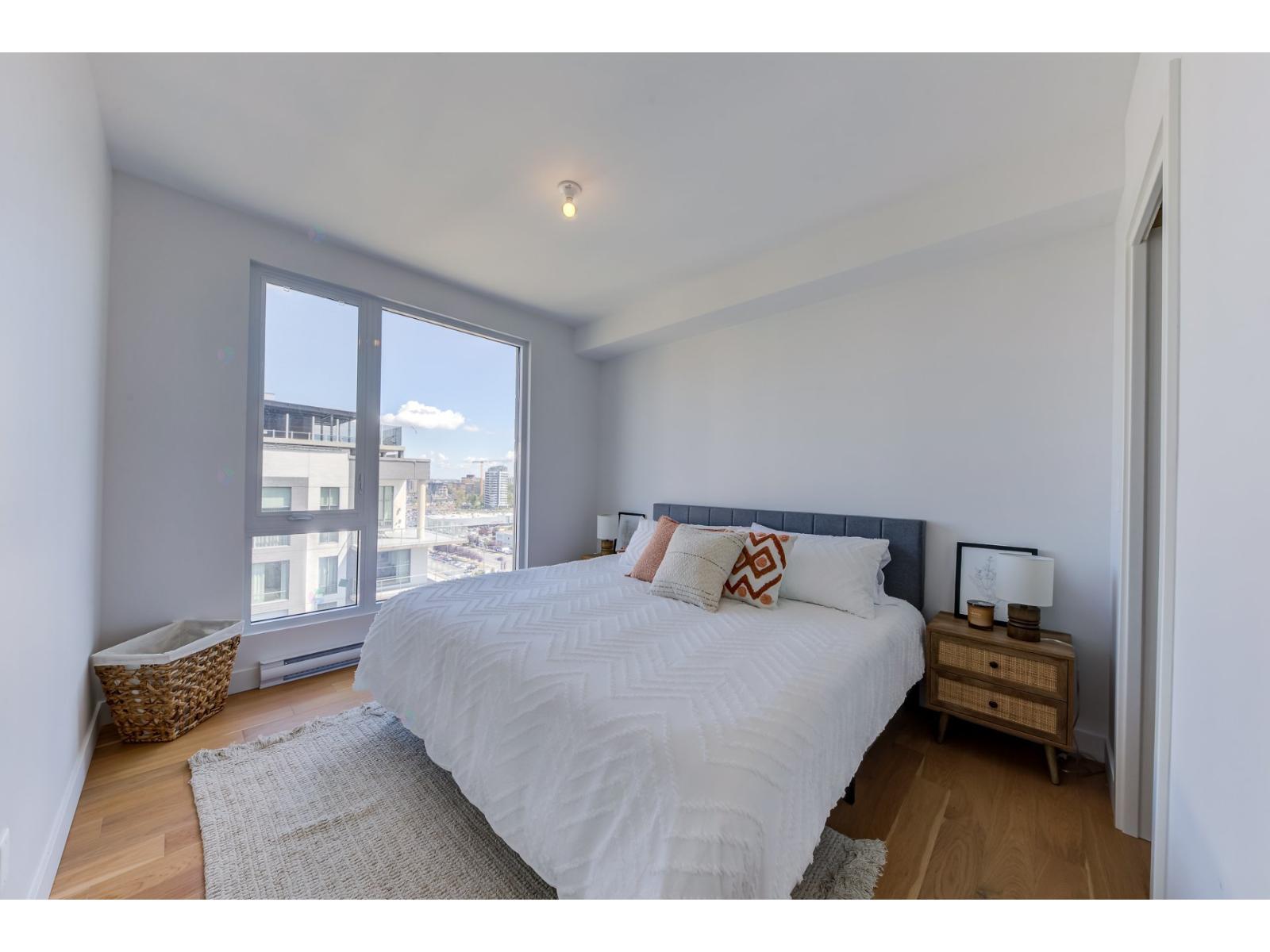 3671 Av. Jean-Béraud