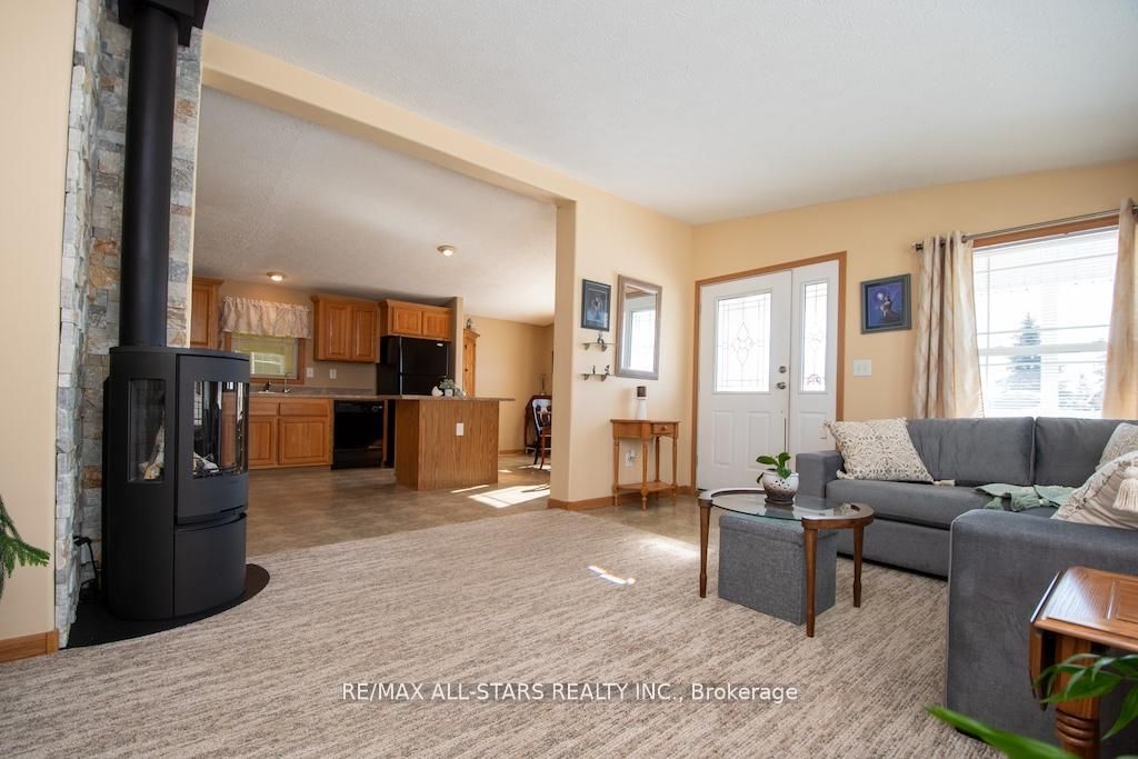Additional image 5 of 37 Creekside Circle, Kawartha Lakes, ON, K0M 1L0