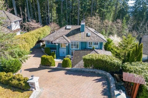 Additional image 7 of 3866 Michener Way, North Vancouver, BC, V7K 3C7