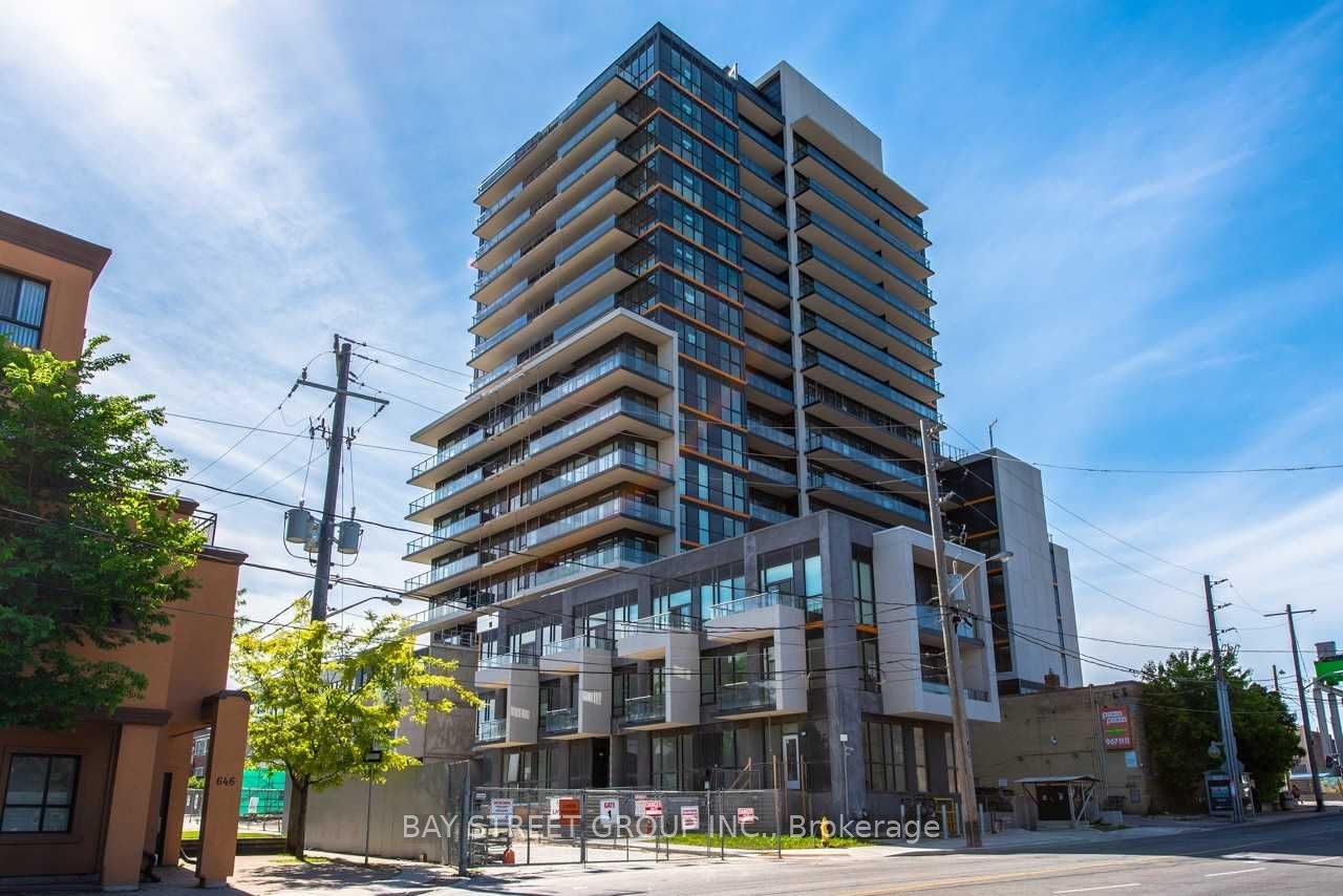 206-1603 Eglinton Avenue W, Toronto, ON, M6E 2H1