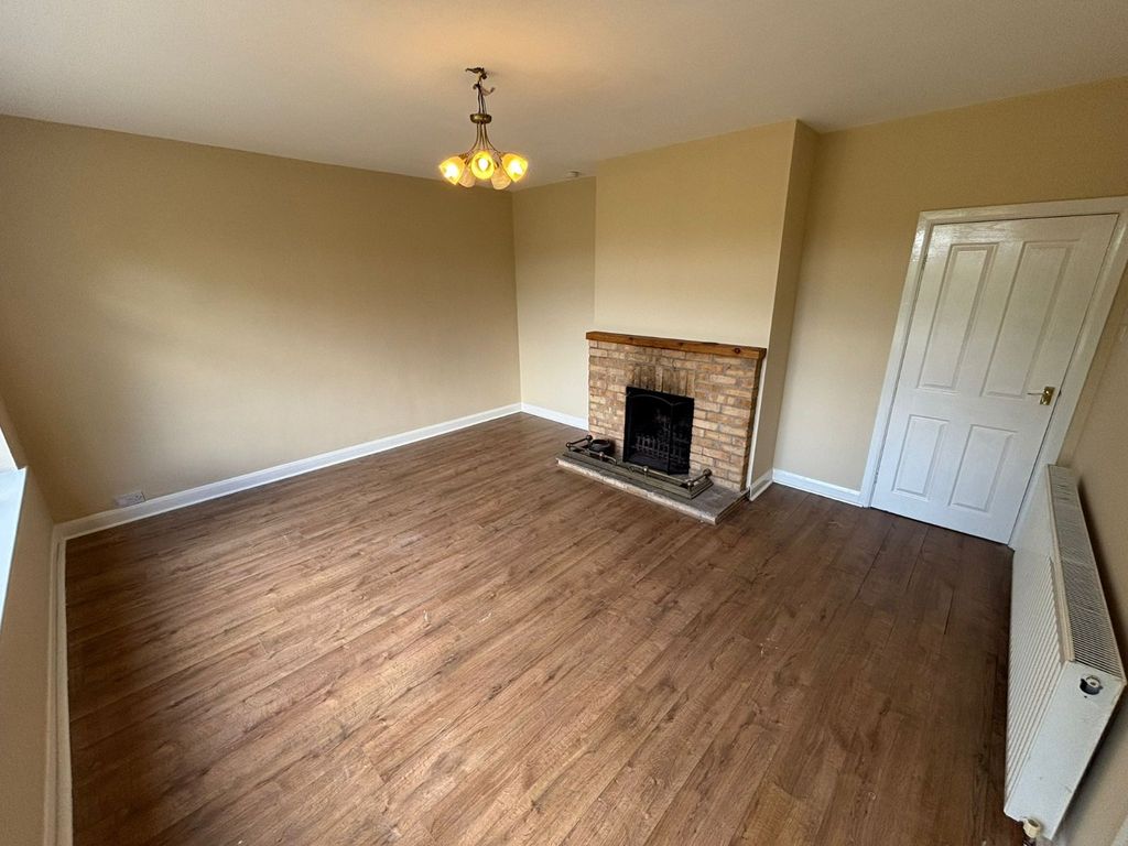 Additional image 3 of 4 bed detached house to rentDrewton, South Cave HU15