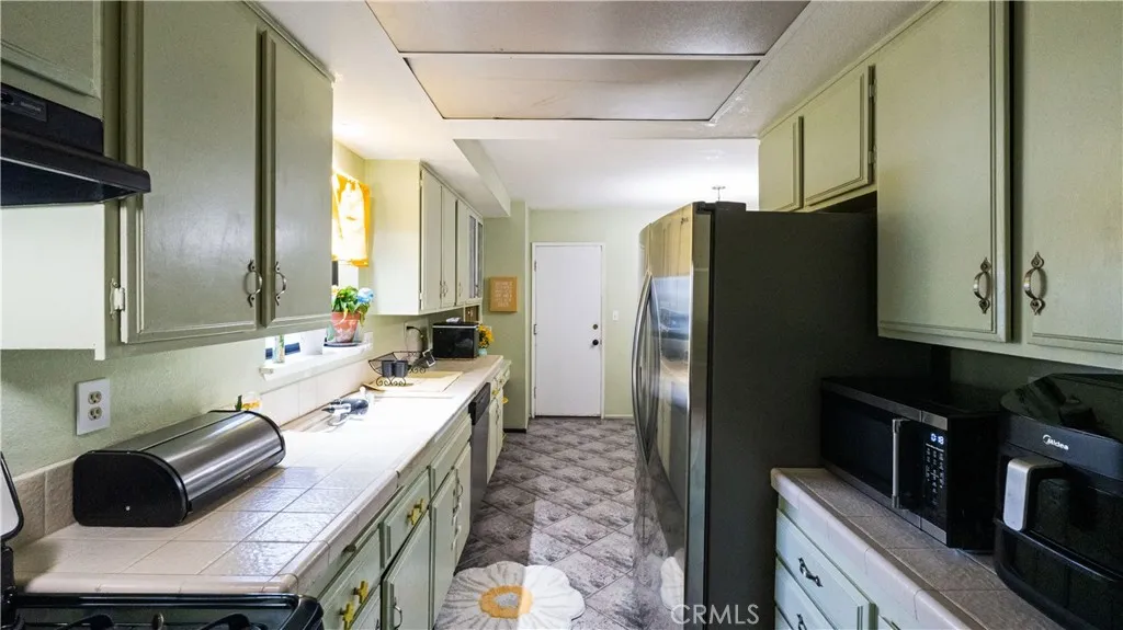 Additional image 6 of 20651 Roscoe Blvd Unit L, Winnetka, CA 91306