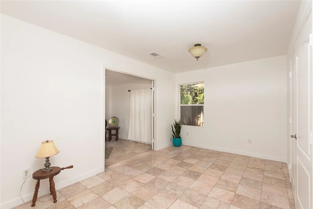 Additional image 24 of 10416 Clybourn Avenue, Shadow Hills, CA 91040