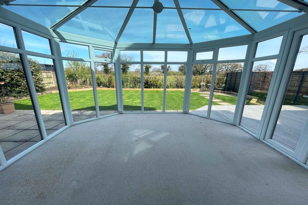 Additional image 11 of 5 bed detached house to rentMalt Kiln Road, Plumley, Knutsford WA16