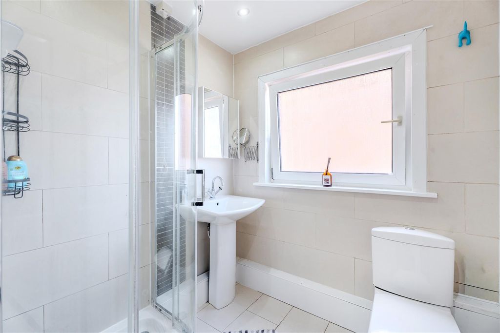 Additional image 12 of 2 bed flat for saleFreesia Court, Motherwell ML1