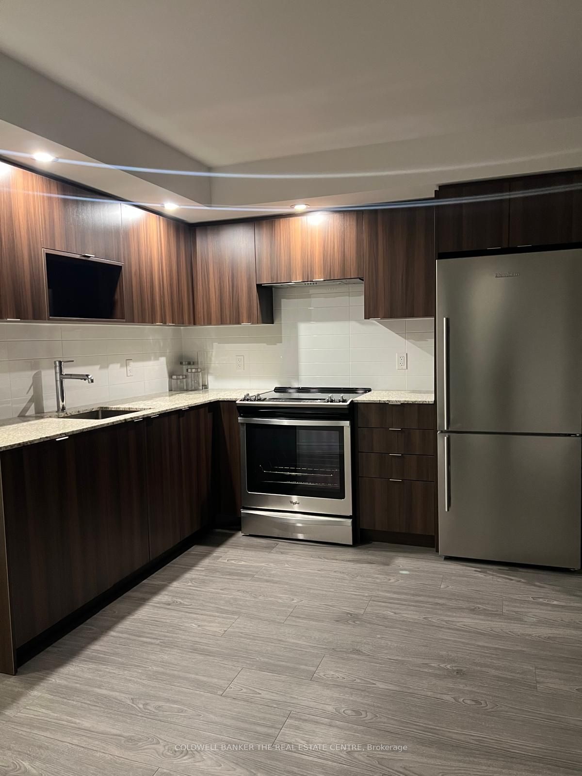 Additional image 3 of 2106-225 Village Green Square, Toronto, ON, M1S 0L3