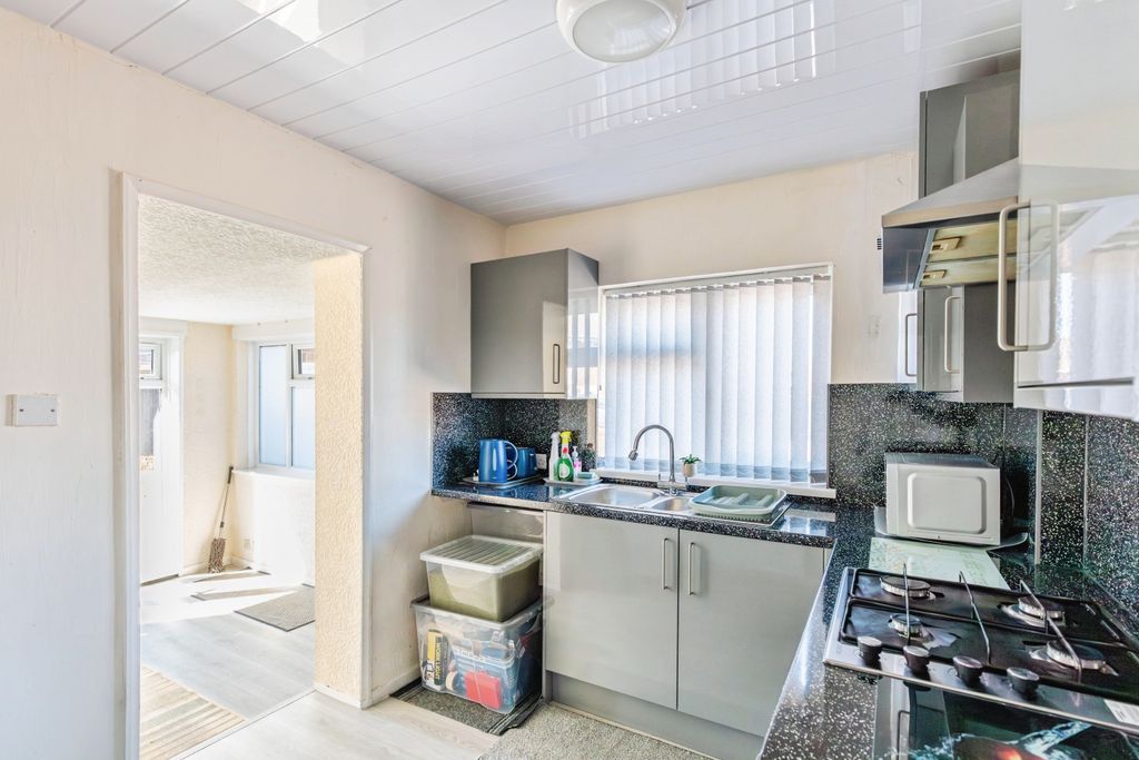 Additional image 5 of 2 bed bungalow for saleThe Pyghtle, Wellingborough NN8