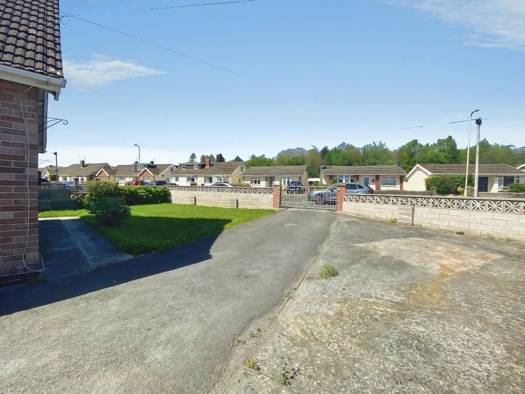 Additional image 11 of 4 bed property to rentMeadow Close, Coychurch CF35
