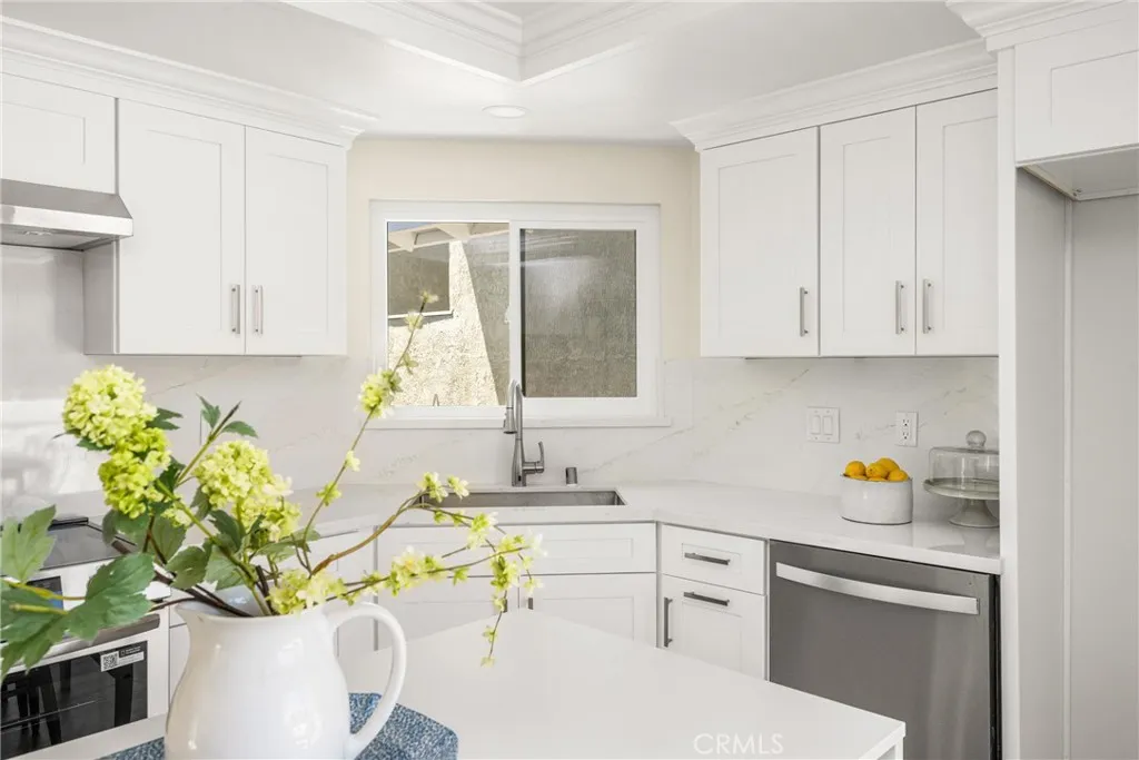 Additional image 18 of 12 Blackswan, Irvine, CA 92604