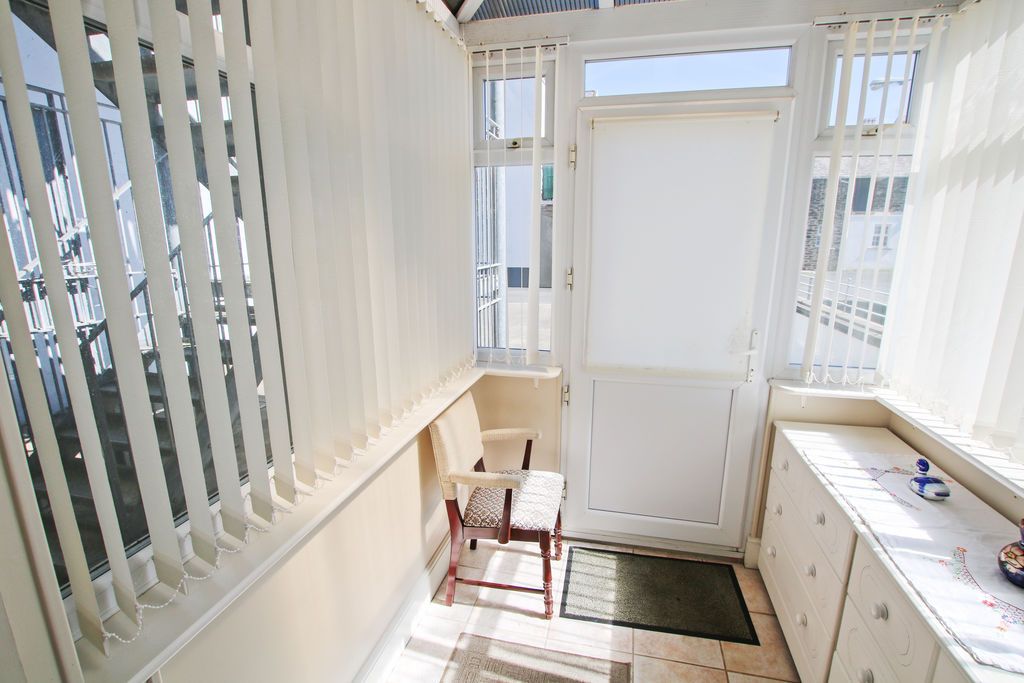 Additional image 2 of 2 bed flat for sale2 Erinville, The Promenade, Port Erin IM9