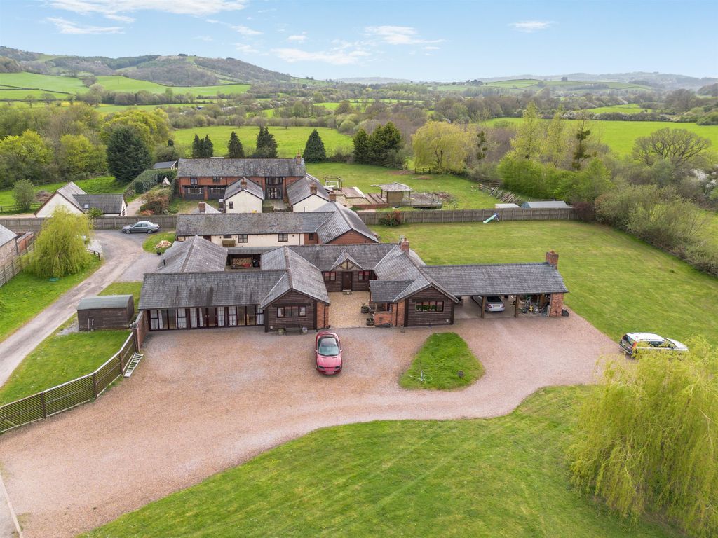 Additional image 5 of 8 bed bungalow for saleLlandenny, Usk, Monmouthshire NP15
