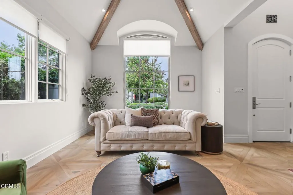 Additional image 42 of 314 S Orchard Drive, Burbank, CA 91506