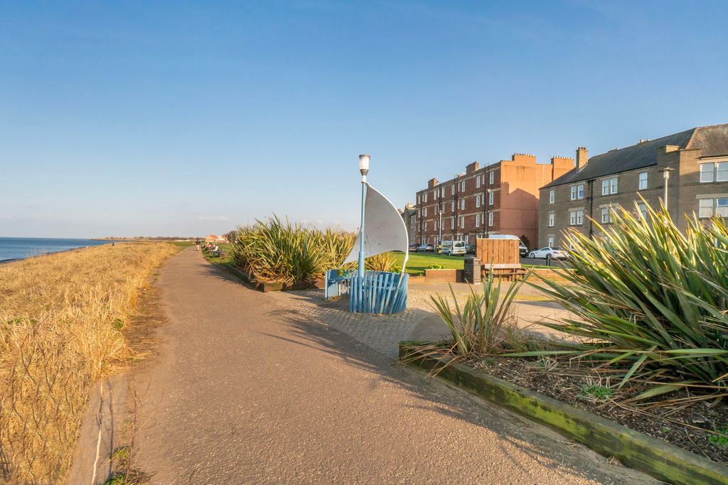 Additional image 11 of 4 bed flat for sale18c Links Avenue, Musselburgh, East Lothian EH21