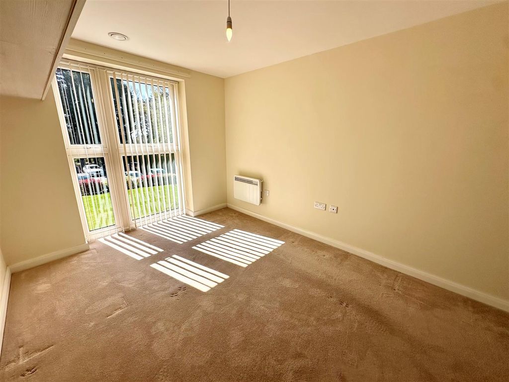 Additional image 12 of 2 bed flat for saleChestnut Court, Bridlington YO16