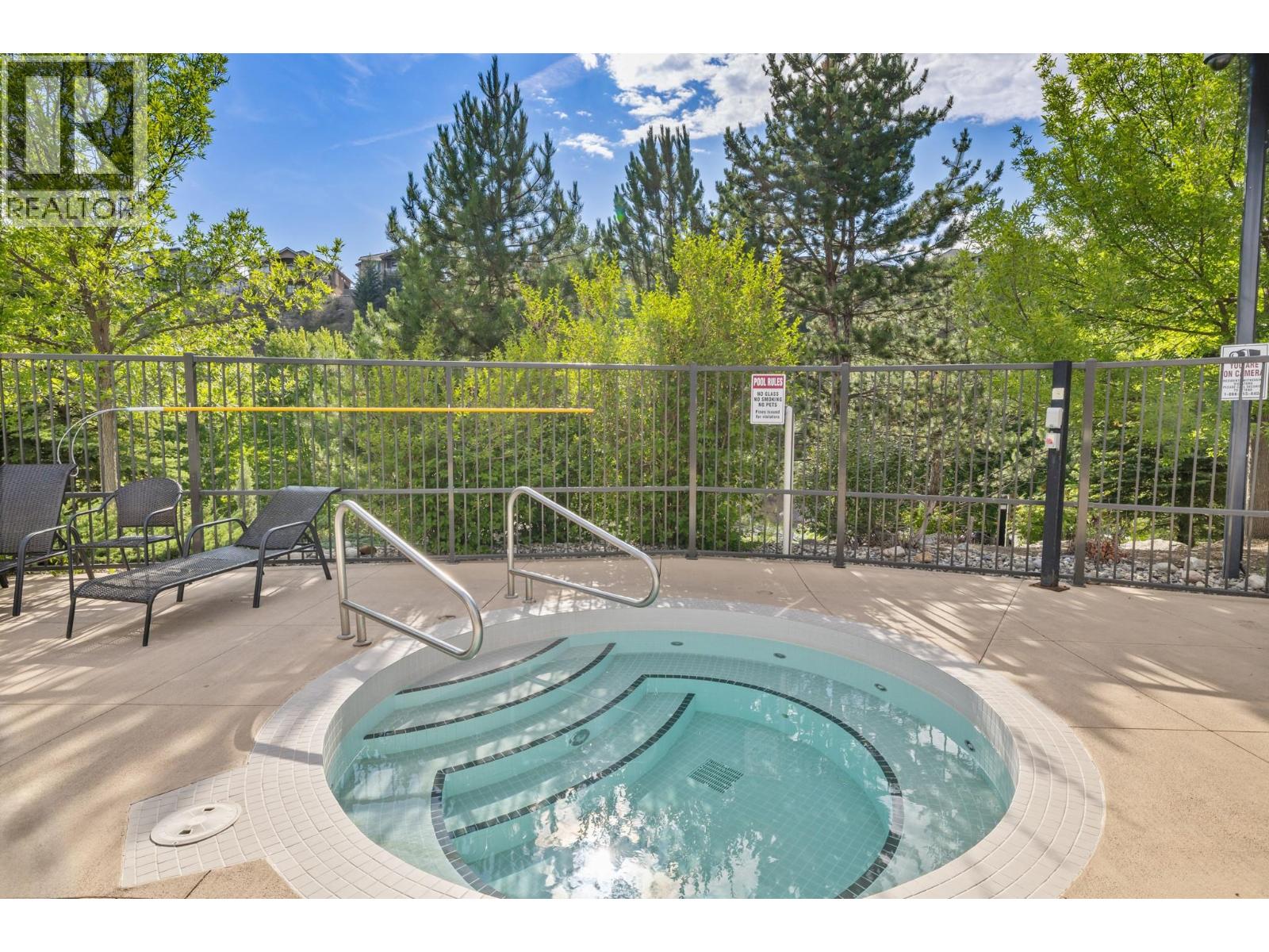 Additional image 3 of 1312-1875 Country Club Drive, Kelowna, BC, V1V2W7