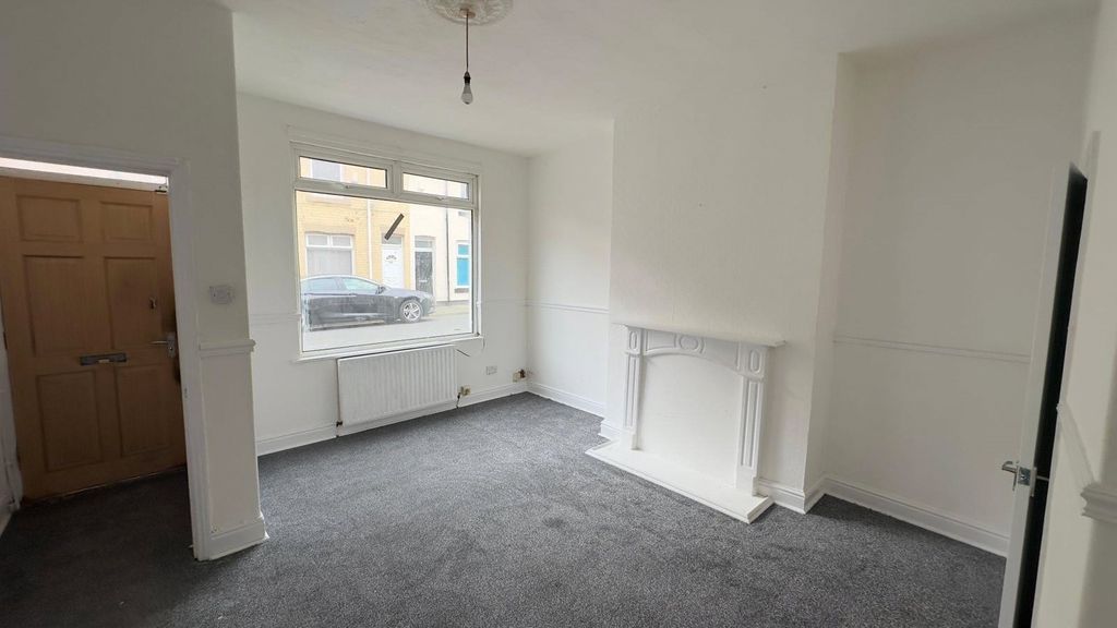 Additional image 3 of 2 bed terraced house to rentStephen Street, Hartlepool, Durham TS26