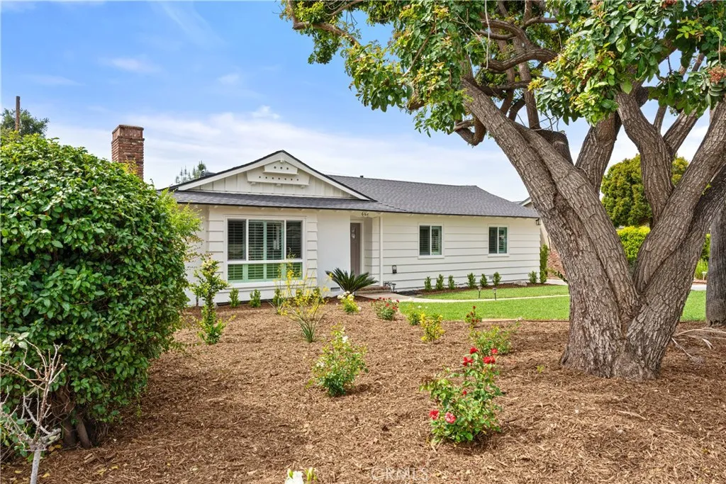 662 E Foothill Blvd, Glendora, CA 91741 photo 2