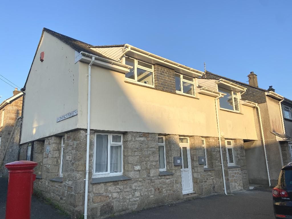 3 bed flat to rentTrevarrack Noweth, Gulval, Penzance TR18