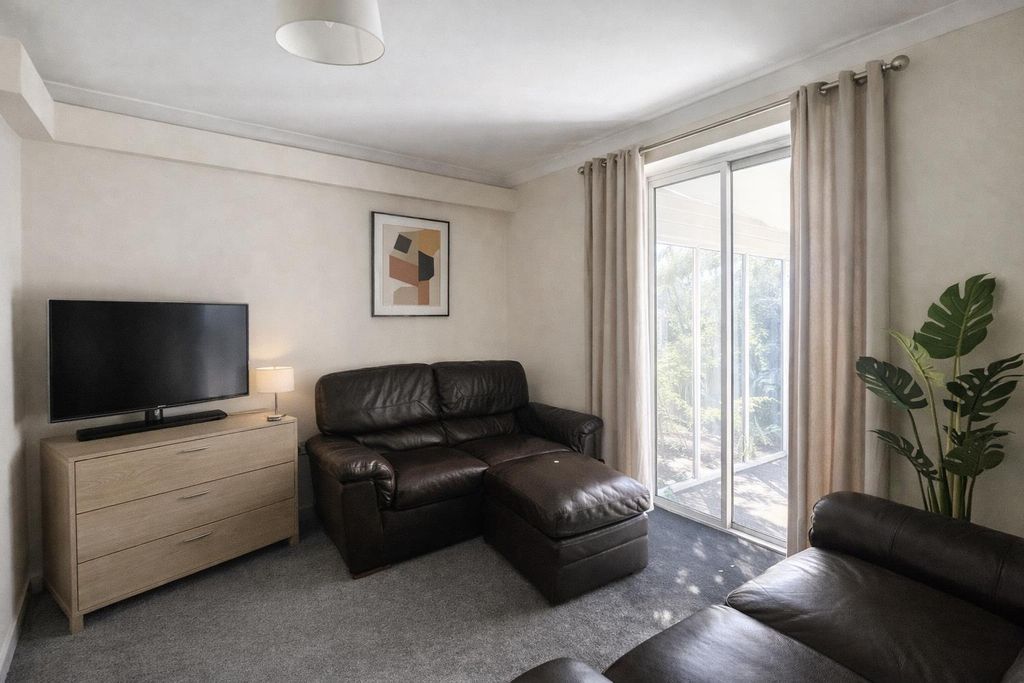 Additional image 2 of 3 bed flat to rentEdgeworth Road, Norwich NR5