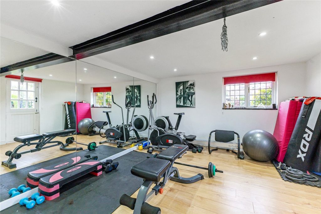Additional image 37 of 5 bed detached house for saleChurch Road, Barton-Le-Clay, Bedford, Bedfordshire MK45