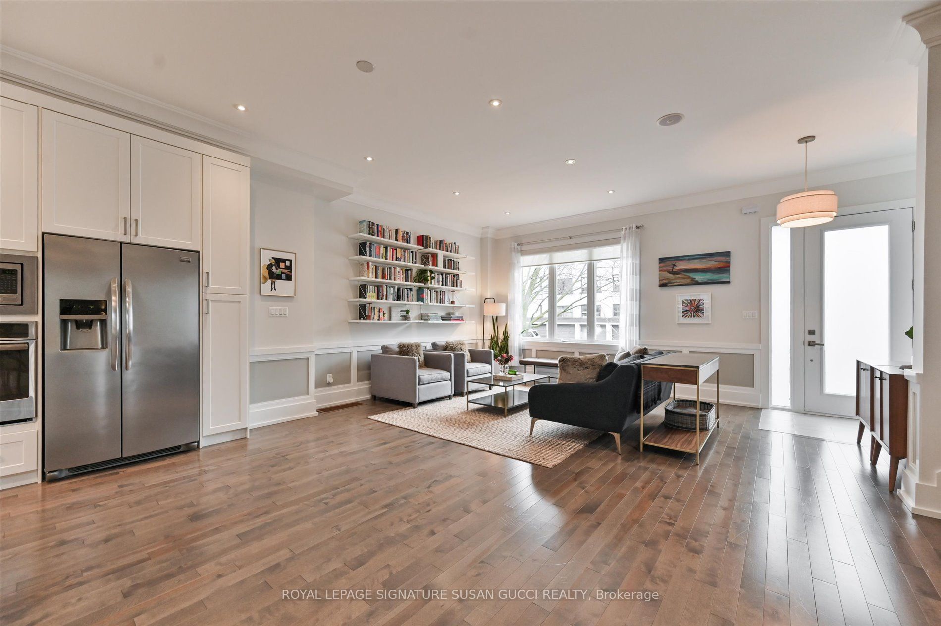 Additional image 5 of 20 Warvet Crescent, Toronto, ON, M4B 1P3