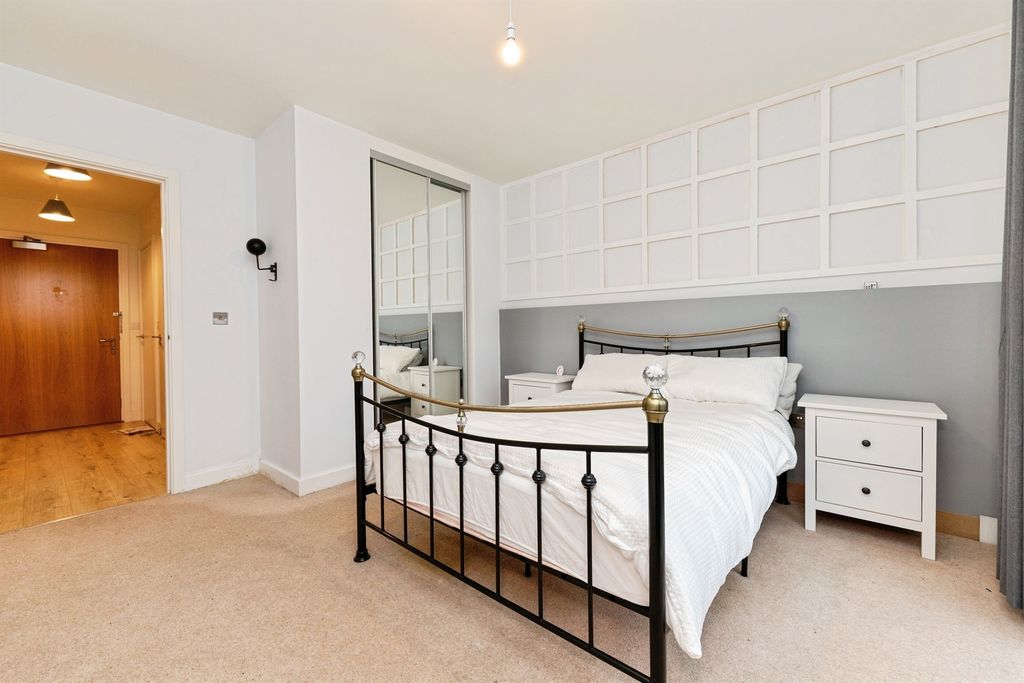 Additional image 9 of 1 bed flat for saleThe Ridgeway, Hertford SG14