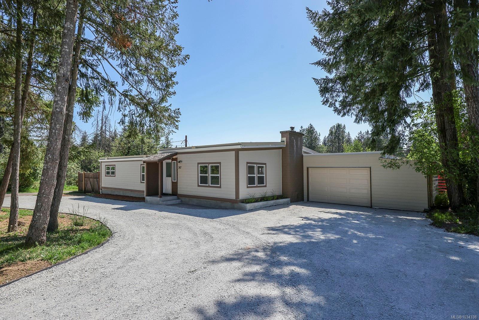 747 Powerhouse Road, Courtenay, BC, V9N 9L1