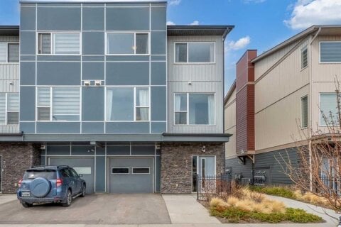 Additional image 7 of 52 Saddlestone Drive NE, Calgary, AB, T3J 0W4