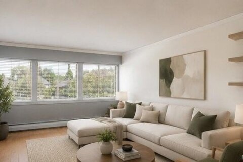 Additional image 8 of 111-964 Heywood Avenue, Victoria, BC, V8V 2Y5