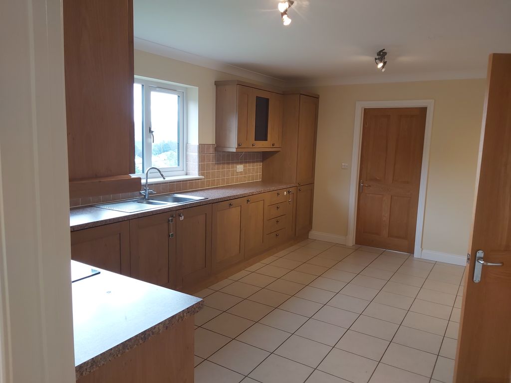 Additional image 5 of 4 bed detached house to rentForest Road, Lampeter SA48