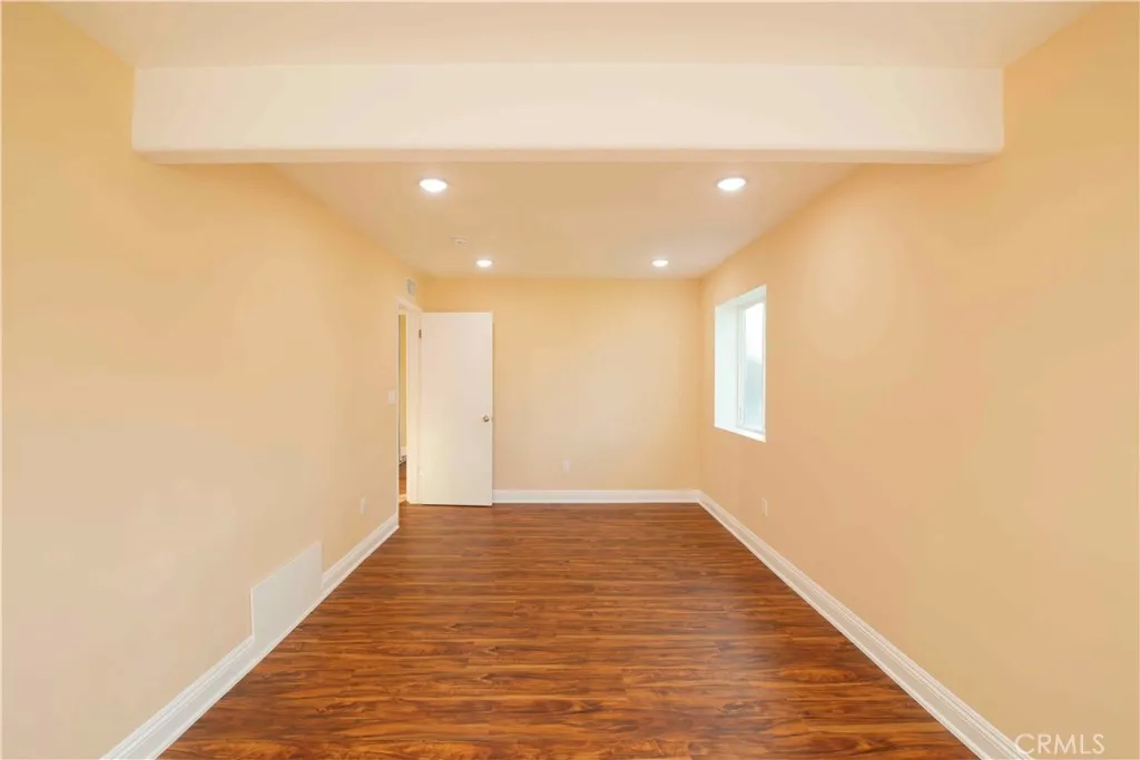 Additional image 55 of 22336 Saticoy St, Canoga Park, CA 91303