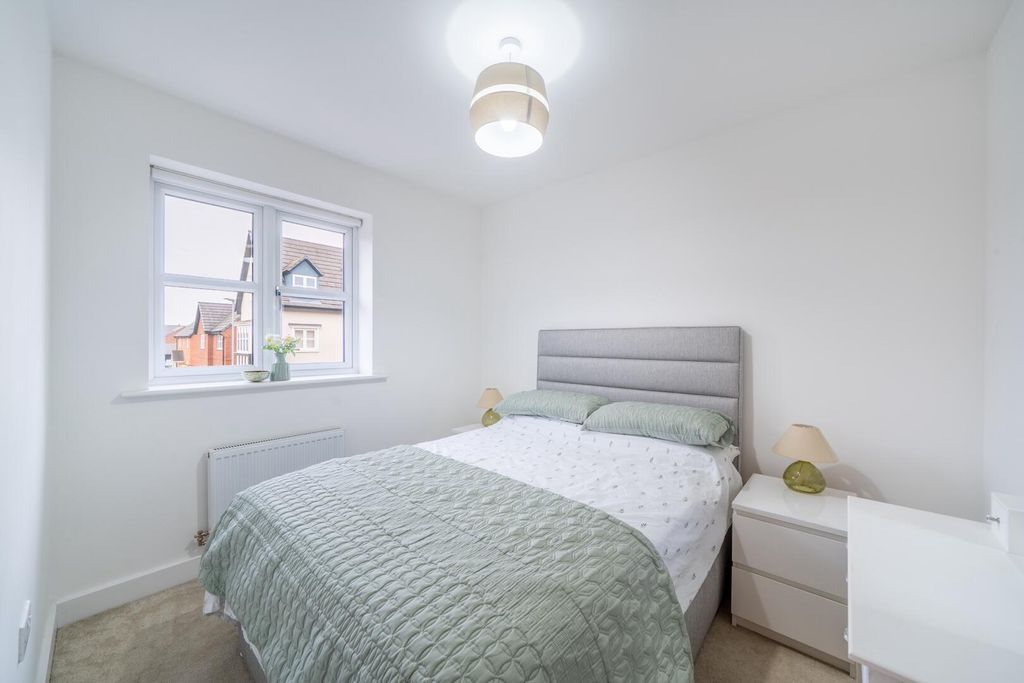 Additional image 15 of 4 bed detached house for saleAlbertine Gardens, Edwalton, Nottingham NG12