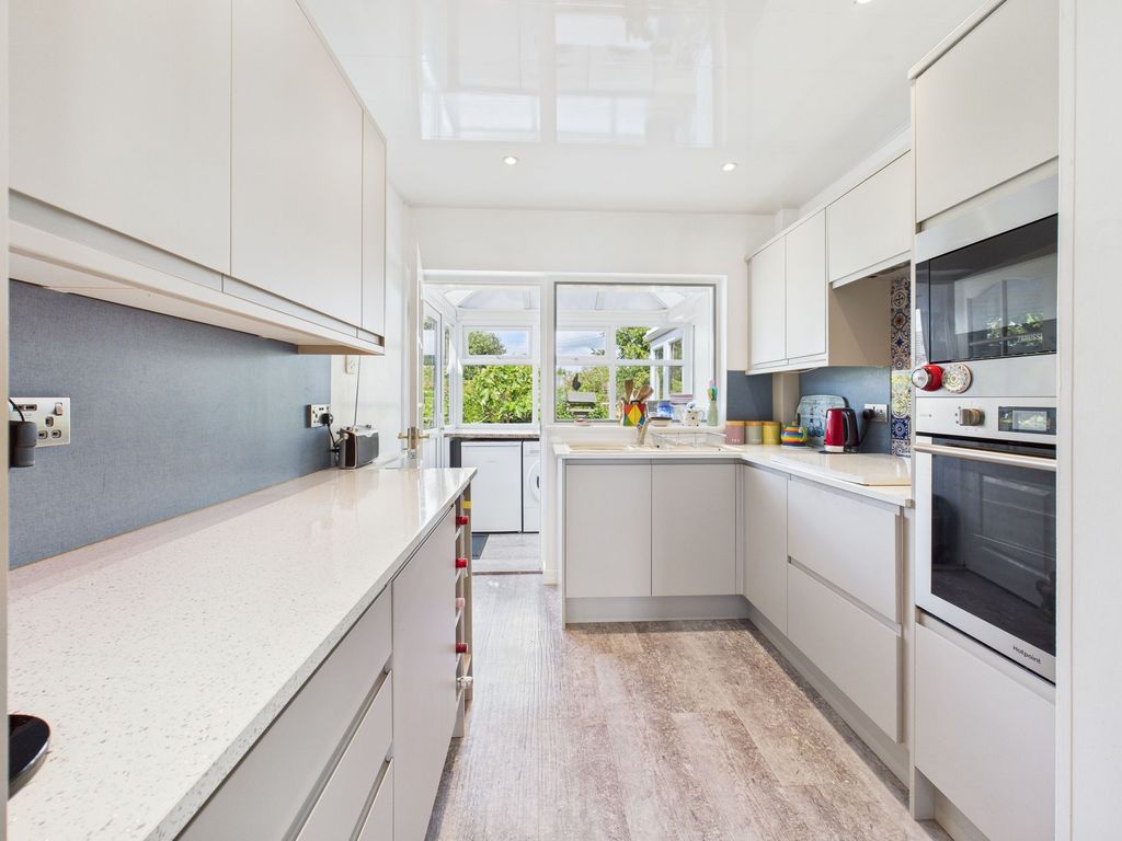 Additional image 4 of 3 bed detached bungalow for saleValley Close, Saundersfoot SA69