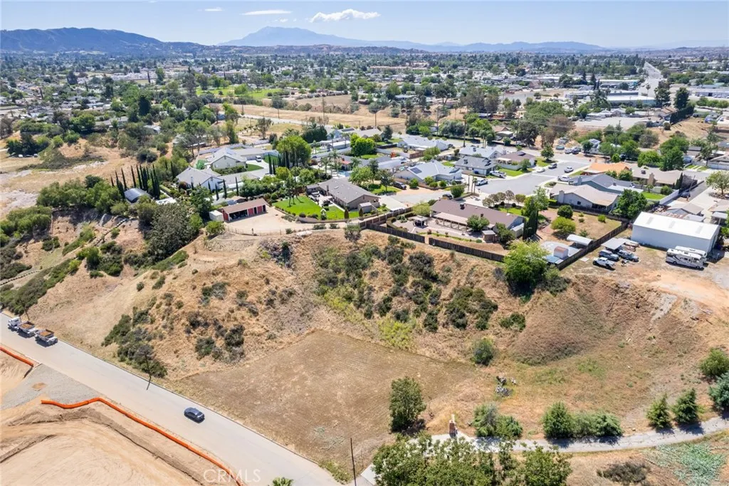 Additional image 43 of 13346 Rimview Court, Yucaipa, CA 92399