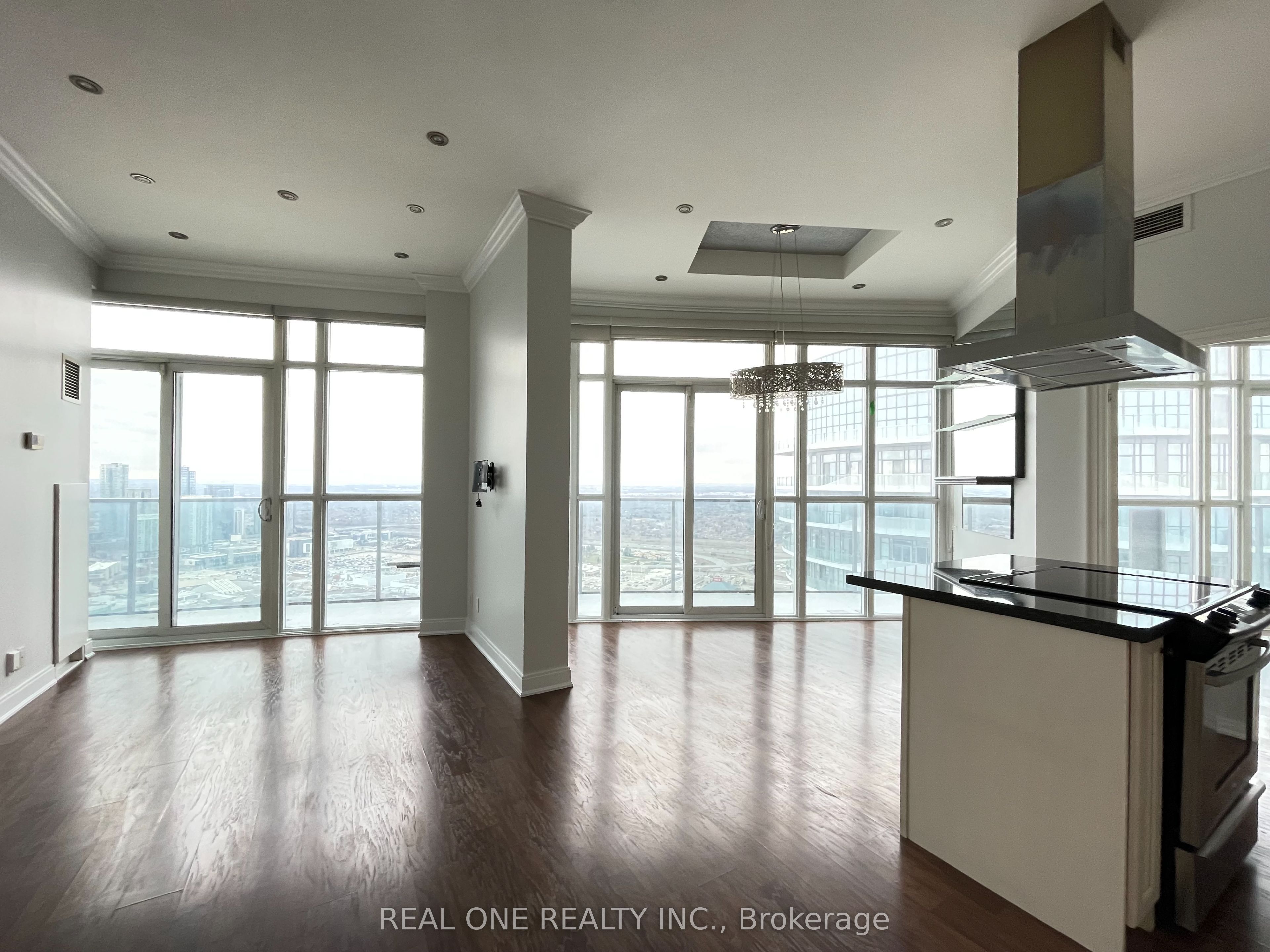 Additional image 2 of 5003-60 Absolute Avenue S, Mississauga, ON, L4Z 0A9