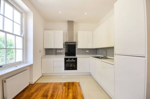 Kingsgate Place, Kilburn, London NW6