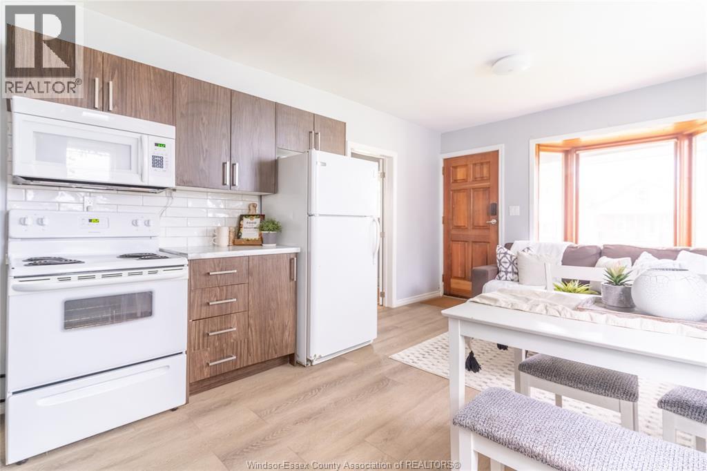 Additional image 5 of 1015 Oak , Windsor, ON, N9A5G5