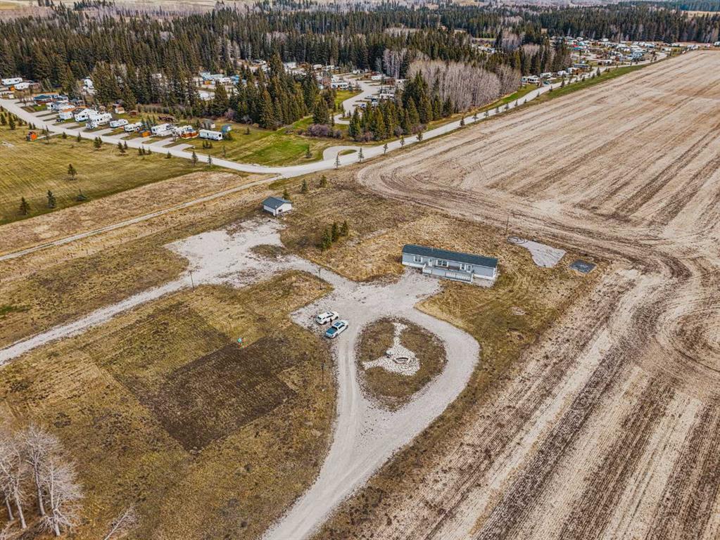 Additional image 5 of 33035 Range Road 60 , Rural Mountain View County, AB, T0M 1X0
