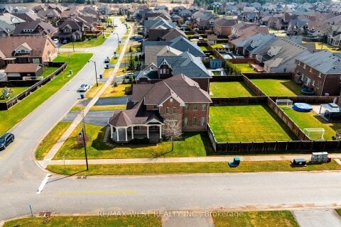 Additional image 8 of 10 Stonegate Avenue, Mono, ON, L9W 5K6